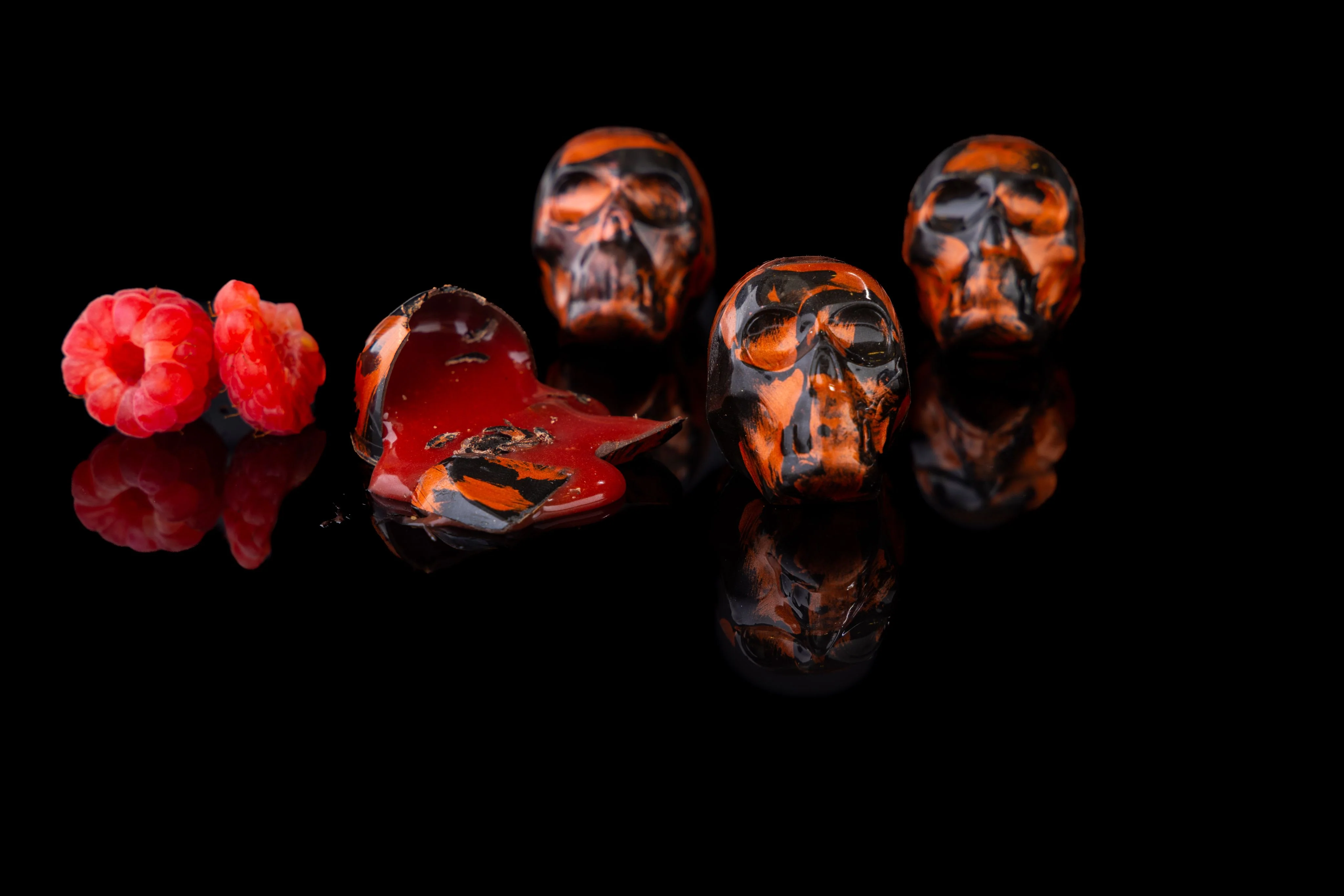 Ghastly Skull Caramel Medley, 12 piece - Image 5