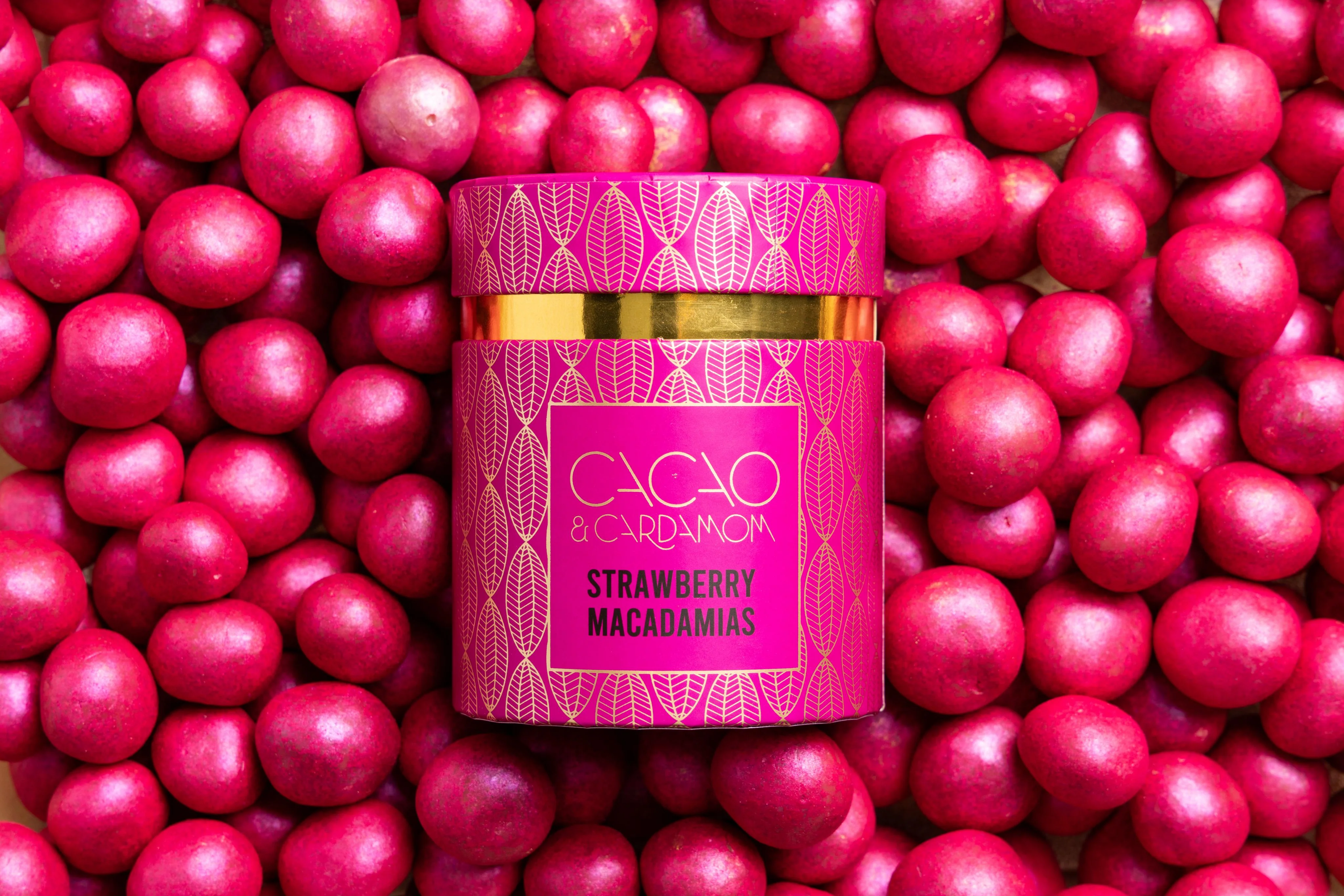 Strawberry Macadamia Dragees - Image 3