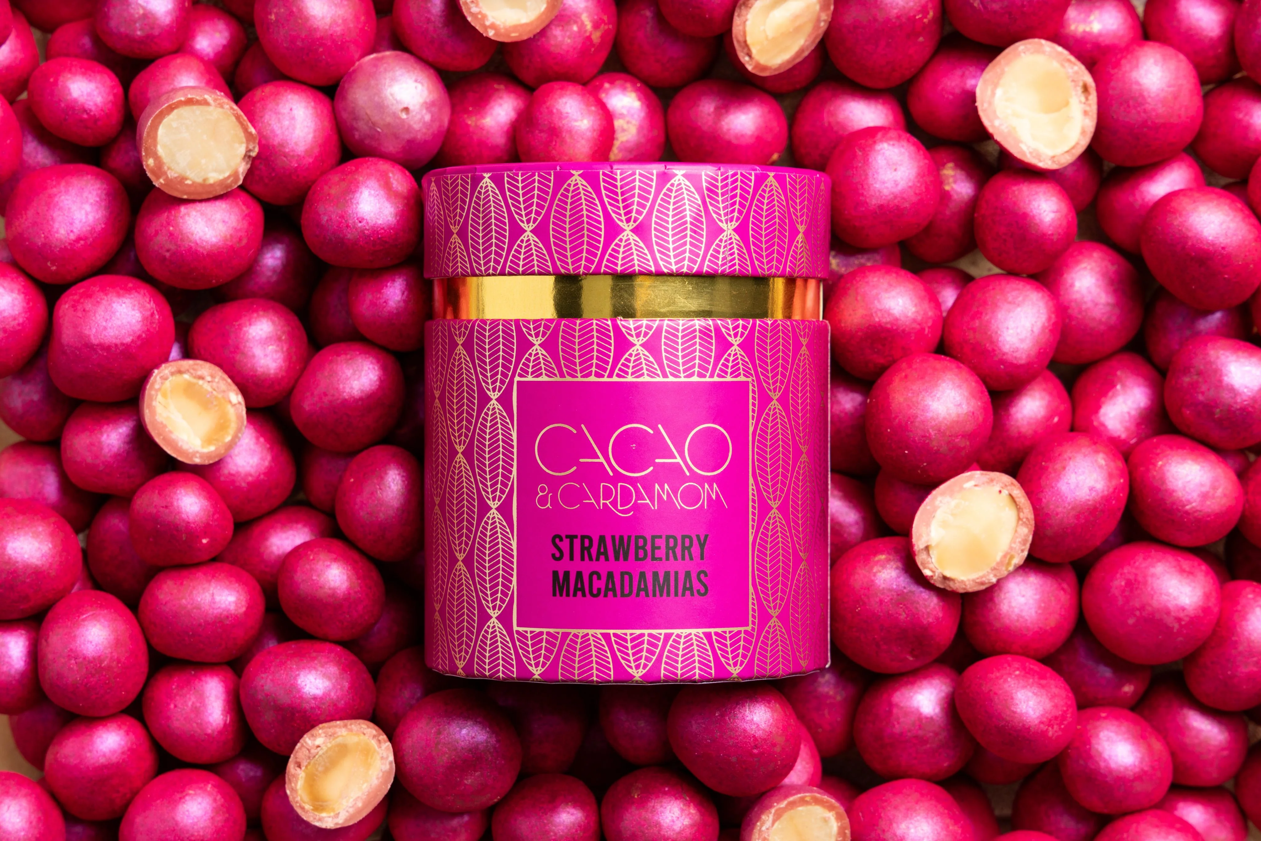 Strawberry Macadamia Dragees - Image 4