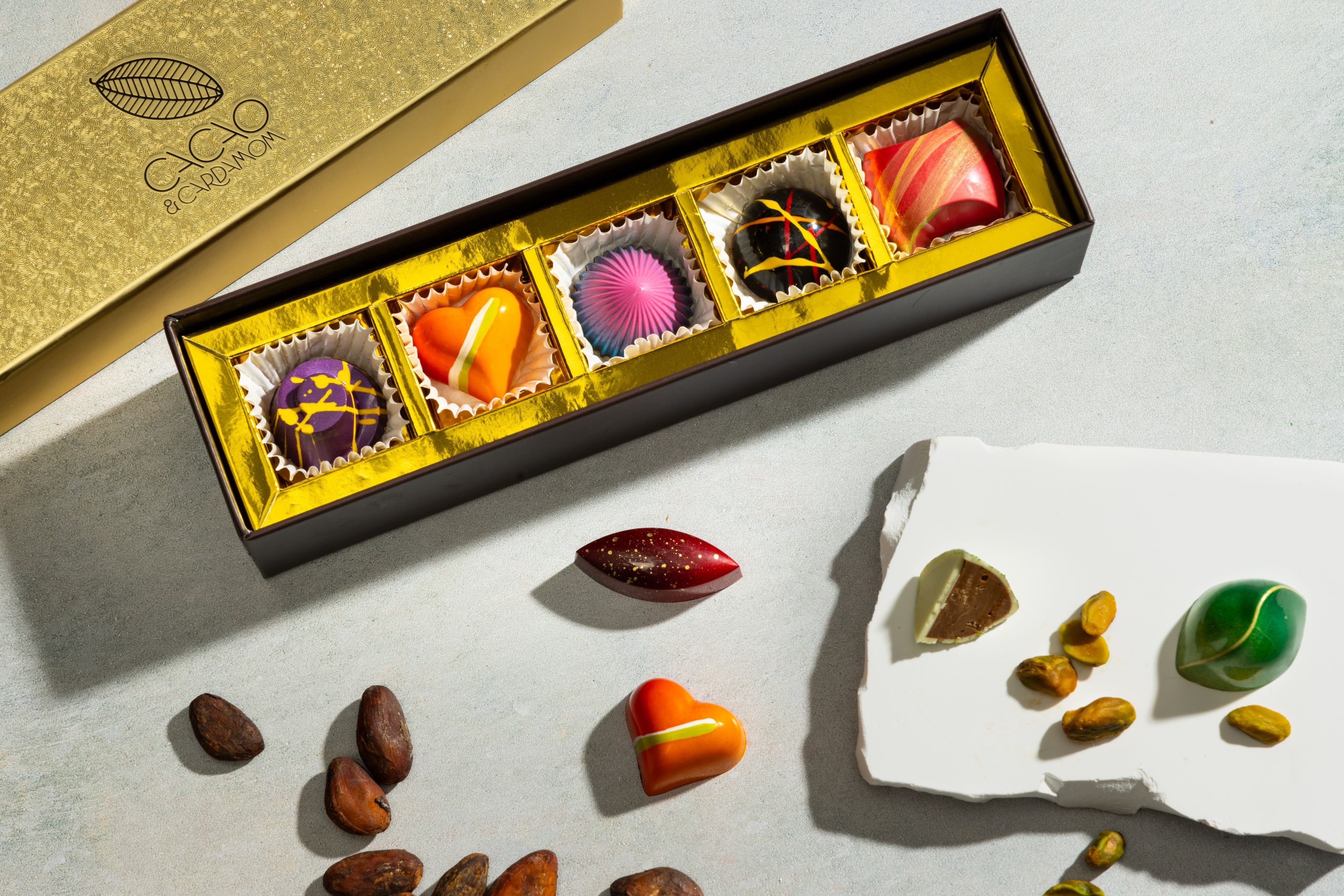 The Petite Gold Sampler, Signature - Image 5